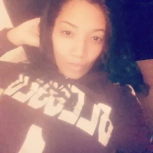 Meet your Posher, Jan